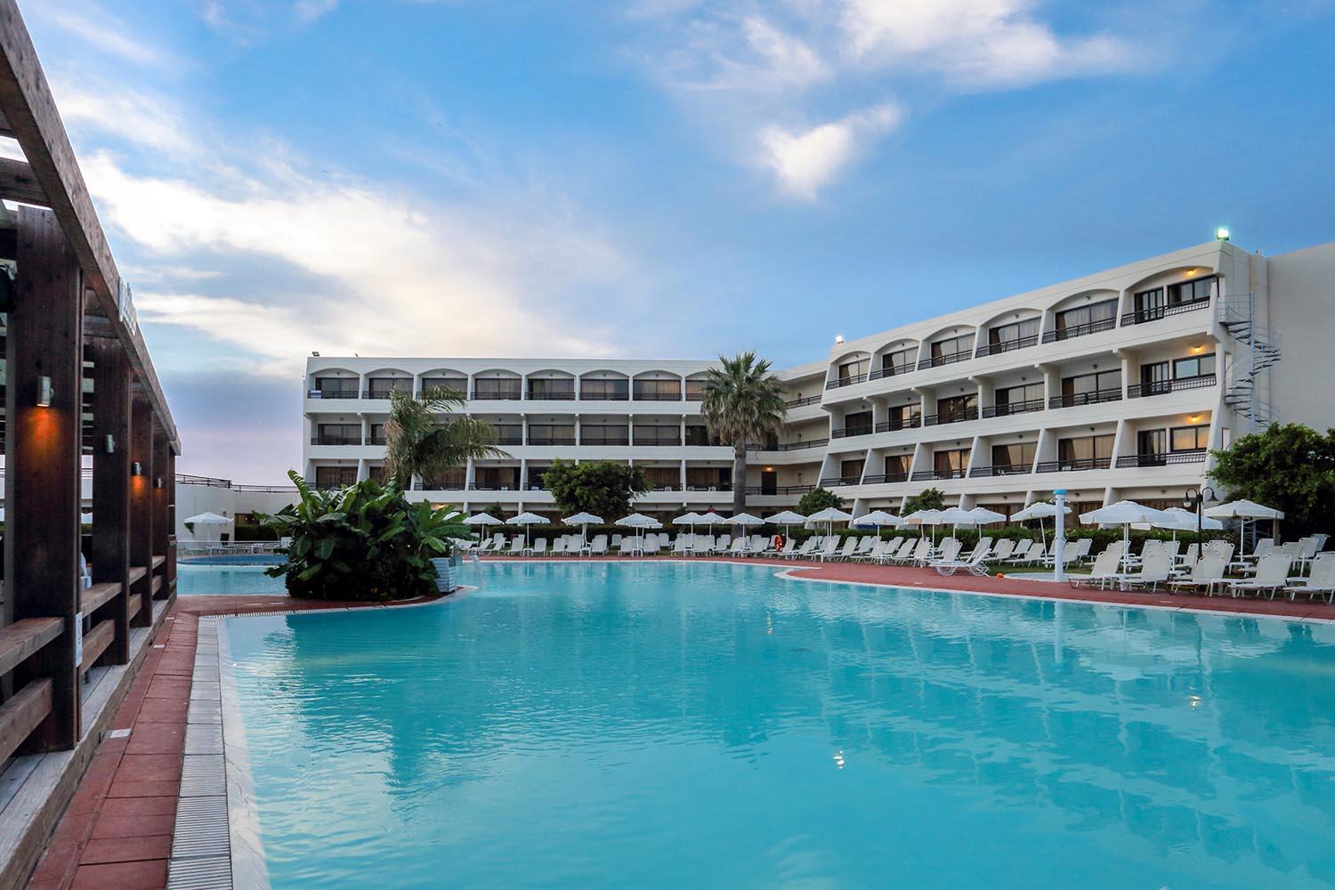 Hotel Sol Cosmopolitan Rhodes Ixia  Esterno foto